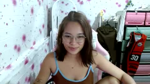 Snapshot of asian_ashxxx chatting on 5, 10, 2025 ashxxxxx online show from 5, 10, 2025
