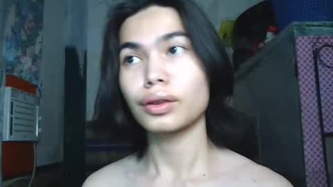 asian_babyboi online show from 30, 5, 2026