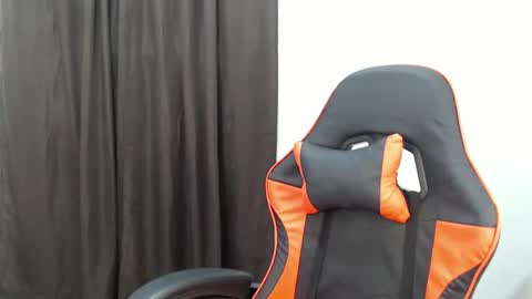 KRISTELLE online show from 26, 10, 2025