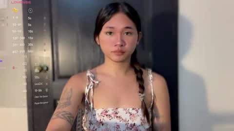 Snapshot of asian_loloera chatting on 17, 5, 2026 Rhea online show from 17, 5, 2026