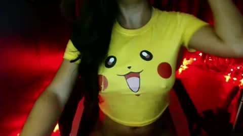 Snapshot of asian_petit19 chatting on 27, 10, 2025 Lovely online show from 27, 10, 2025