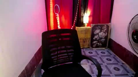 asian_pretty143 online show from 21, 10, 2025