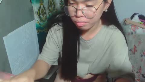 Snapshot of asian_rhean chatting on 17, 1, 2025 Rhean online show from 17, 1, 2025