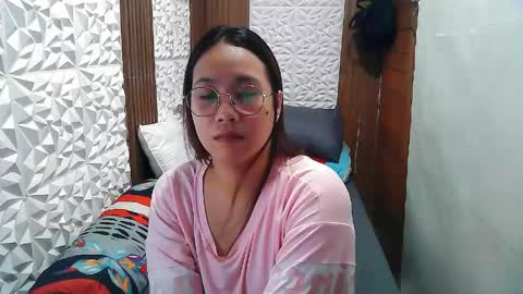 Snapshot of asian_sexydimples chatting on 14, 5, 2026 Trixie online show from 14, 5, 2026