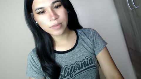 asianblk_barbiedoll online show from 14, 4, 2026