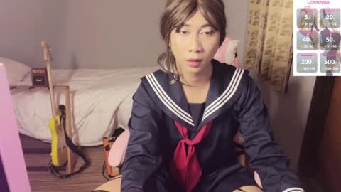 Snapshot of asianfemboycd chatting on 18, 12, 2024 Emi online show from 18, 12, 2024