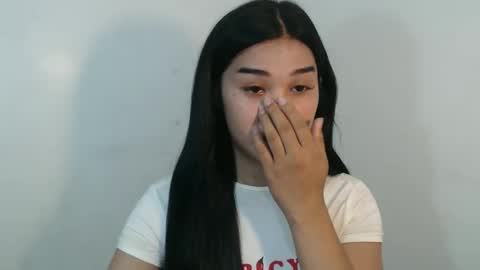Snapshot of asiangirl_rhian chatting on 13, 9, 2025 goddes rhian online show from 13, 9, 2025