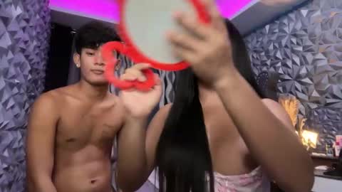 Snapshot of asianhugecockjoshua chatting on 21, 9, 2025 JOSHUA AND SAMIRA online show from 21, 9, 2025