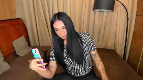 Snapshot of asianhugecockjulia1 chatting on 21, 2, 2025 JULIA online show from 21, 2, 2025