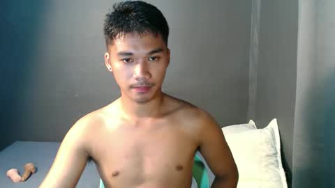 Snapshot of asianhunk_jamesx chatting on 10, 9, 2025 asianhunk_jamesx online show from 10, 9, 2025