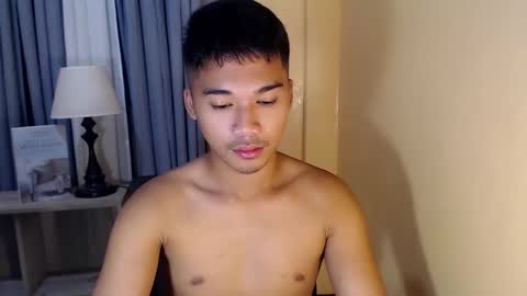 Snapshot of asianhunk_jamesx chatting on 22, 9, 2025 asianhunk_jamesx online show from 22, 9, 2025
