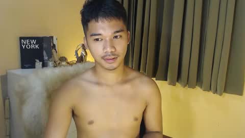 Snapshot of asianhunk_jamesx chatting on 30, 9, 2025 asianhunk_jamesx online show from 30, 9, 2025