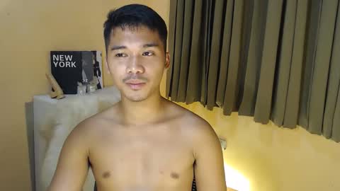 Snapshot of asianhunk_jamesx chatting on 1, 10, 2025 asianhunk_jamesx online show from 1, 10, 2025