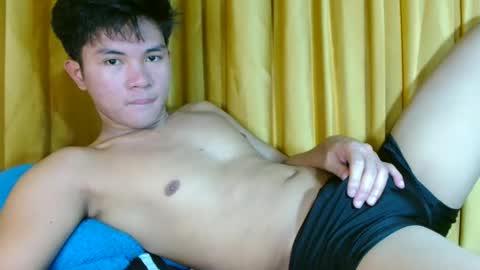 asianjay_hunks online show from 28, 5, 2026