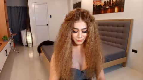 Snapshot of asiannaughtyerika chatting on 7, 12, 2024 ERIKA 3 online show from 7, 12, 2024