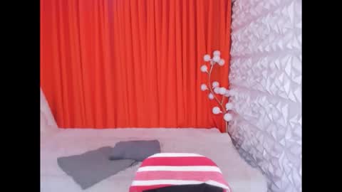 Snapshot of asianpetitefucker01 chatting on 15, 4, 2026 asianpetitefucker01 online show from 15, 4, 2026