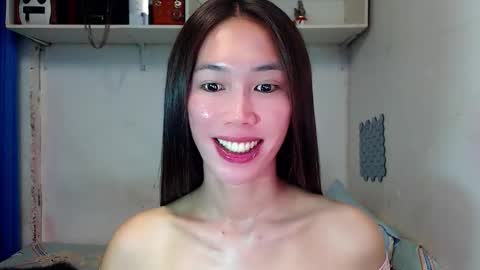 Snapshot of asianqt19 chatting on 1, 10, 2025 J A D E online show from 1, 10, 2025