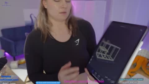 Snapshot of asiri_ocean chatting on 24, 1, 2025 Asiri pronounced Ah-siri Please no nicknames 3 online show from 24, 1, 2025