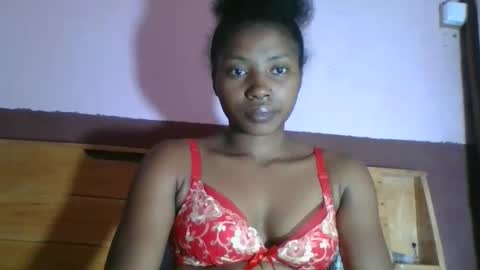 asmiraa online show from 2, 2, 2026