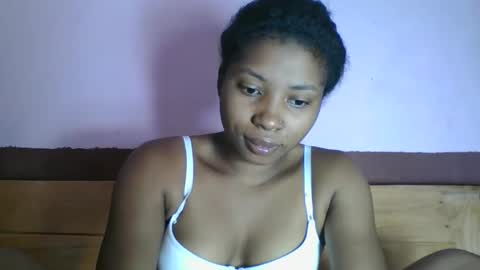 asmiraa online show from 8, 3, 2026