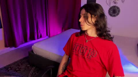 asmodeuszz online show from 26, 1, 2025