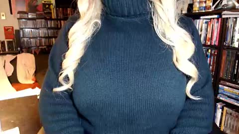 Snapshot of aspen_vale chatting on 27, 11, 2025 Aspen Vale online show from 27, 11, 2025