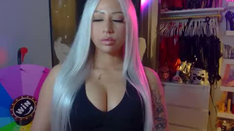 Snapshot of aspenmadden chatting on 26, 9, 2025 iwantaspen online show from 26, 9, 2025