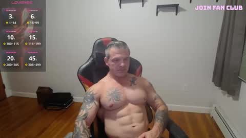 Ass Chaser online show from 8, 10, 2025