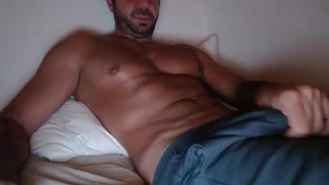 Aston online show from 25, 3, 2026