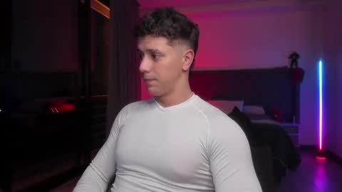 Snapshot of astonhills chatting on 20, 9, 2025 astonhills online show from 20, 9, 2025