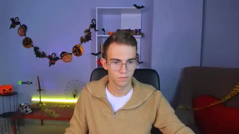 Snapshot of astren_villo chatting on 25, 10, 2025 astren online show from 25, 10, 2025