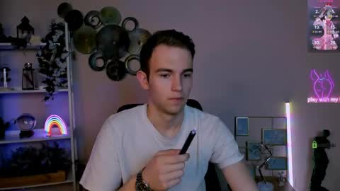 Snapshot of astren_villo chatting on 6, 5, 2026 astren online show from 6, 5, 2026
