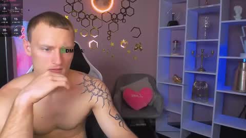 Snapshot of astren_villo chatting on 28, 5, 2026 astren online show from 28, 5, 2026