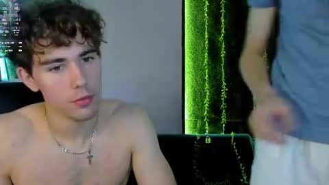 Snapshot of astren_villo chatting on 8, 7, 2026 astren online show from 8, 7, 2026