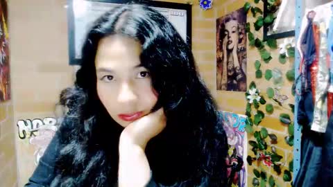 astrid_hauser66 online show from 6, 10, 2025