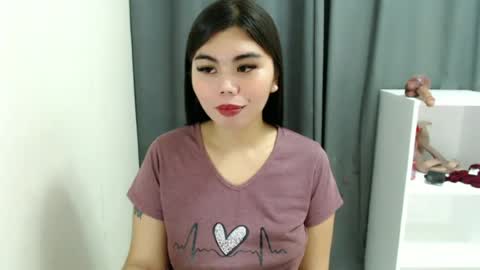 Snapshot of asuna_charming chatting on 21, 6, 2026 asuna_charming online show from 21, 6, 2026