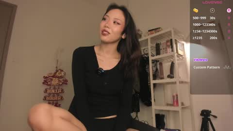 Snapshot of asuno_ chatting on 7, 4, 2026 Follow my TG Channel for 3 tokens only online show from 7, 4, 2026