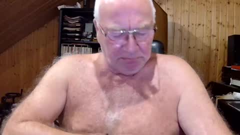 asusandy online show from 20, 7, 2026