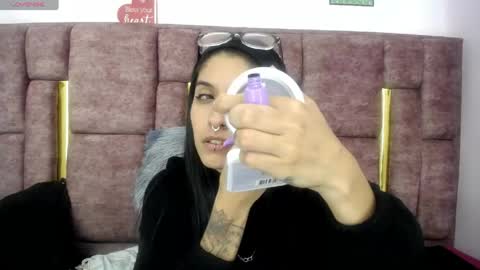 Snapshot of atenea_420 chatting on 26, 5, 2026 COLOMBIA online show from 26, 5, 2026