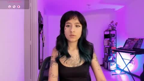 Snapshot of atenea_dragon__ chatting on 23, 7, 2026 Atenea online show from 23, 7, 2026