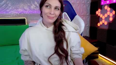 Athena Autumn online show from 5, 6, 2026