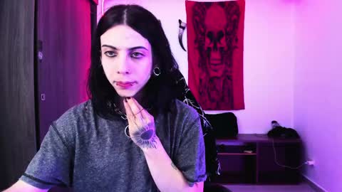 athenauwu online show from 30, 4, 2026