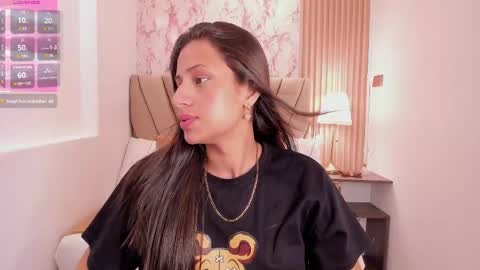 Atiena online show from 15, 4, 2026