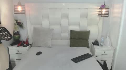 Snapshot of atley_dolly_ chatting on 19, 9, 2025 ATLEY online show from 19, 9, 2025