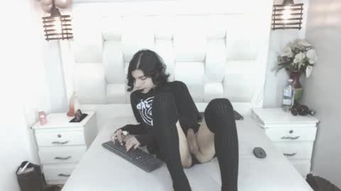 Snapshot of atley_dolly_ chatting on 6, 10, 2025 ATLEY online show from 6, 10, 2025