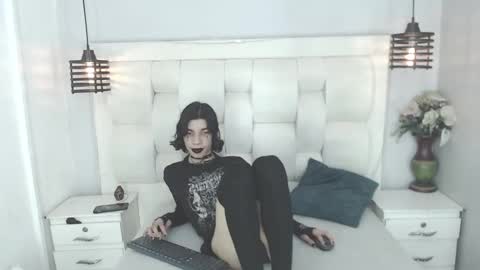 Snapshot of atley_dolly_ chatting on 8, 10, 2025 ATLEY online show from 8, 10, 2025