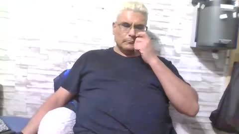 A online show from 17, 1, 2026