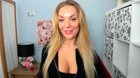 AulloraSensual online show from 18, 12, 2024