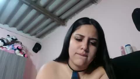 Snapshot of auroa_0785 chatting on 2, 6, 2026 auroa_0785 online show from 2, 6, 2026