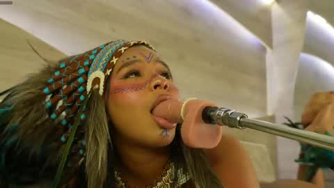 aurora_cruz online show from 19, 5, 2026